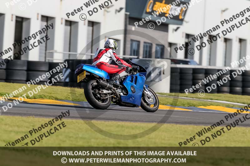 PJ Motorsport 2019;anglesey no limits trackday;anglesey photographs;anglesey trackday photographs;enduro digital images;event digital images;eventdigitalimages;no limits trackdays;peter wileman photography;racing digital images;trac mon;trackday digital images;trackday photos;ty croes